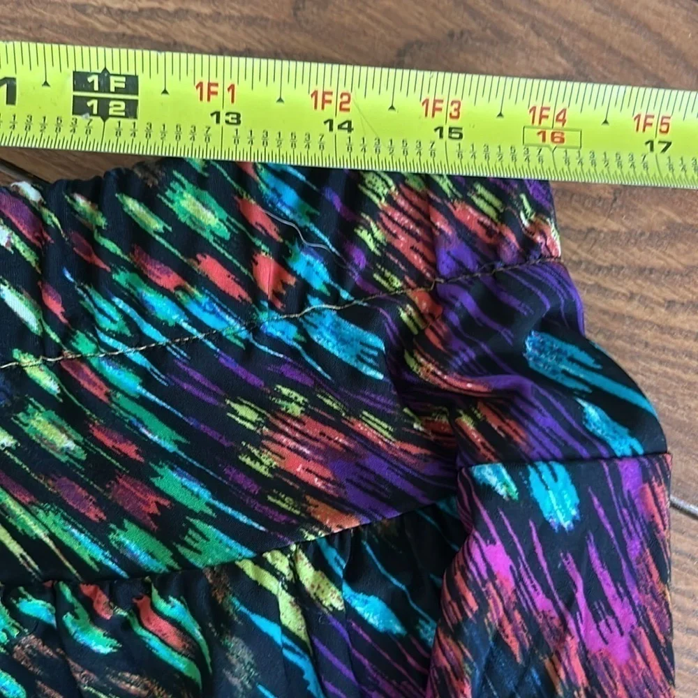 Beautiful Allison Taylor pleated skirt